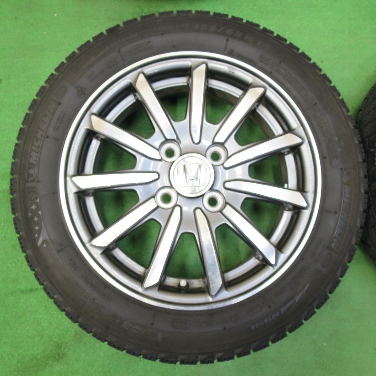 送料無料* 4本価格☆ホンダ N-WGN 純正 155/65R14 スタッドレス 
