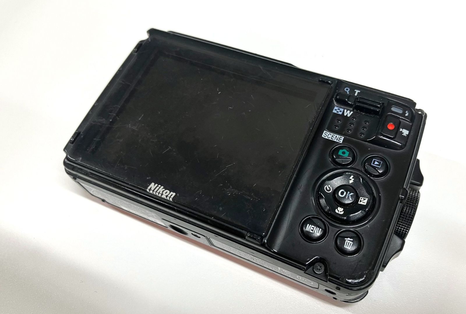 カメラ Nikon COOLPIX W300（ジャンク・付属品あり）