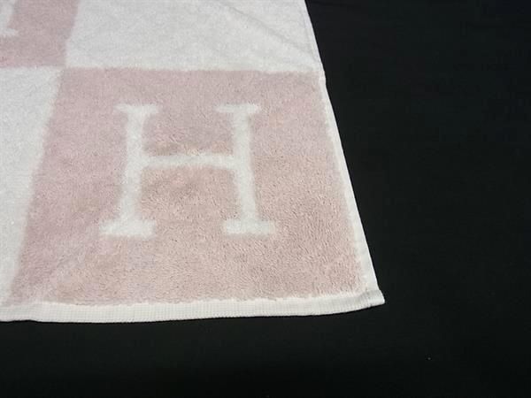 HERMES 【未使用】エルメス ミニタオル ピンク系赤 コットン100％ H