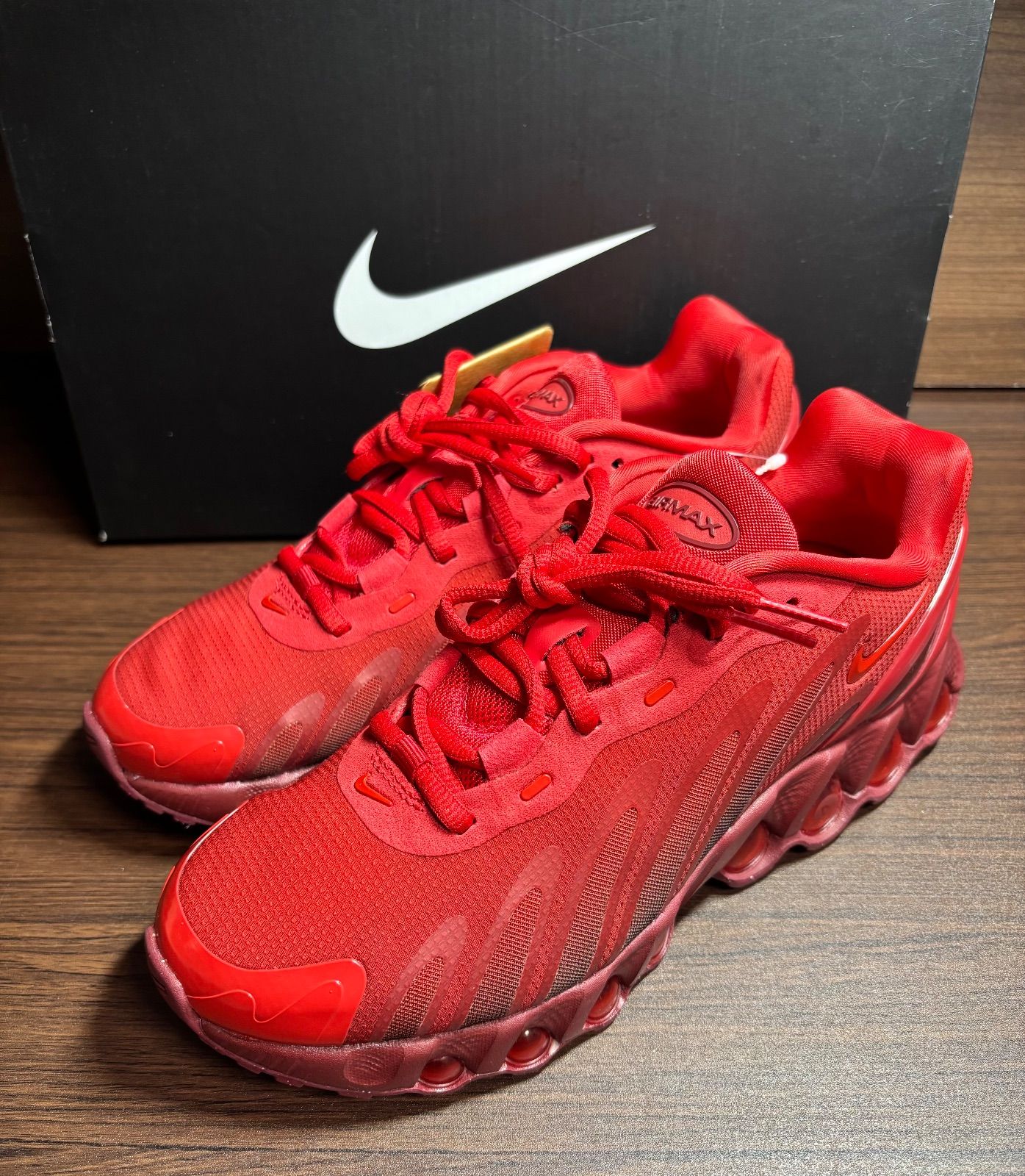 ナイキ ウィメンズ エアマックスDN8 レッド　未使用品　size 24.5㎝ ナイキ ウィメンズ エアマックスDN8 ユニバーシティレッド 未