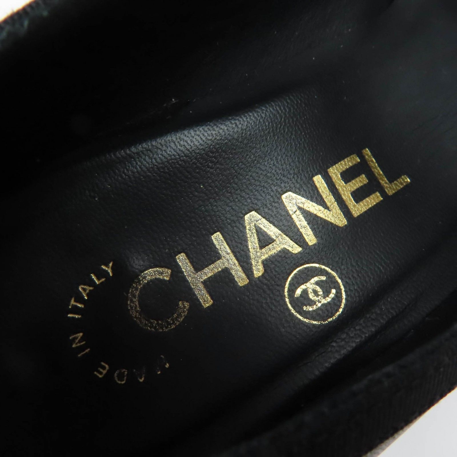 美品☆CHANEL シャネル 09A G26728Y01590 ココマーク リボン サテン