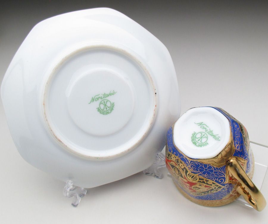 オールドノリタケ ブルー地金盛り花文 カップ＆ソーサー (c