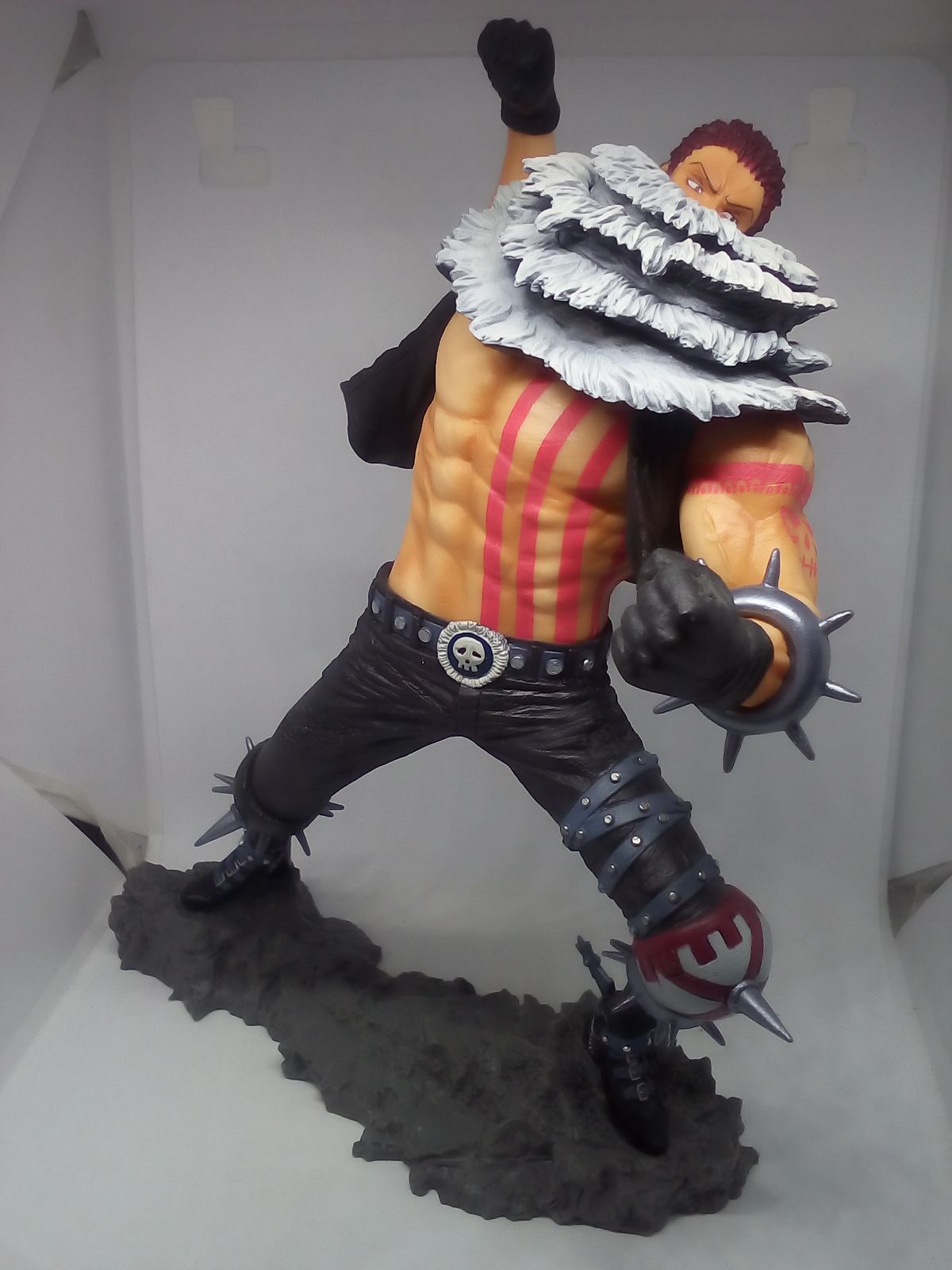 カタクリ フィギュア ワンピース 少年ジャンプ 一番くじ ONE PIECE 