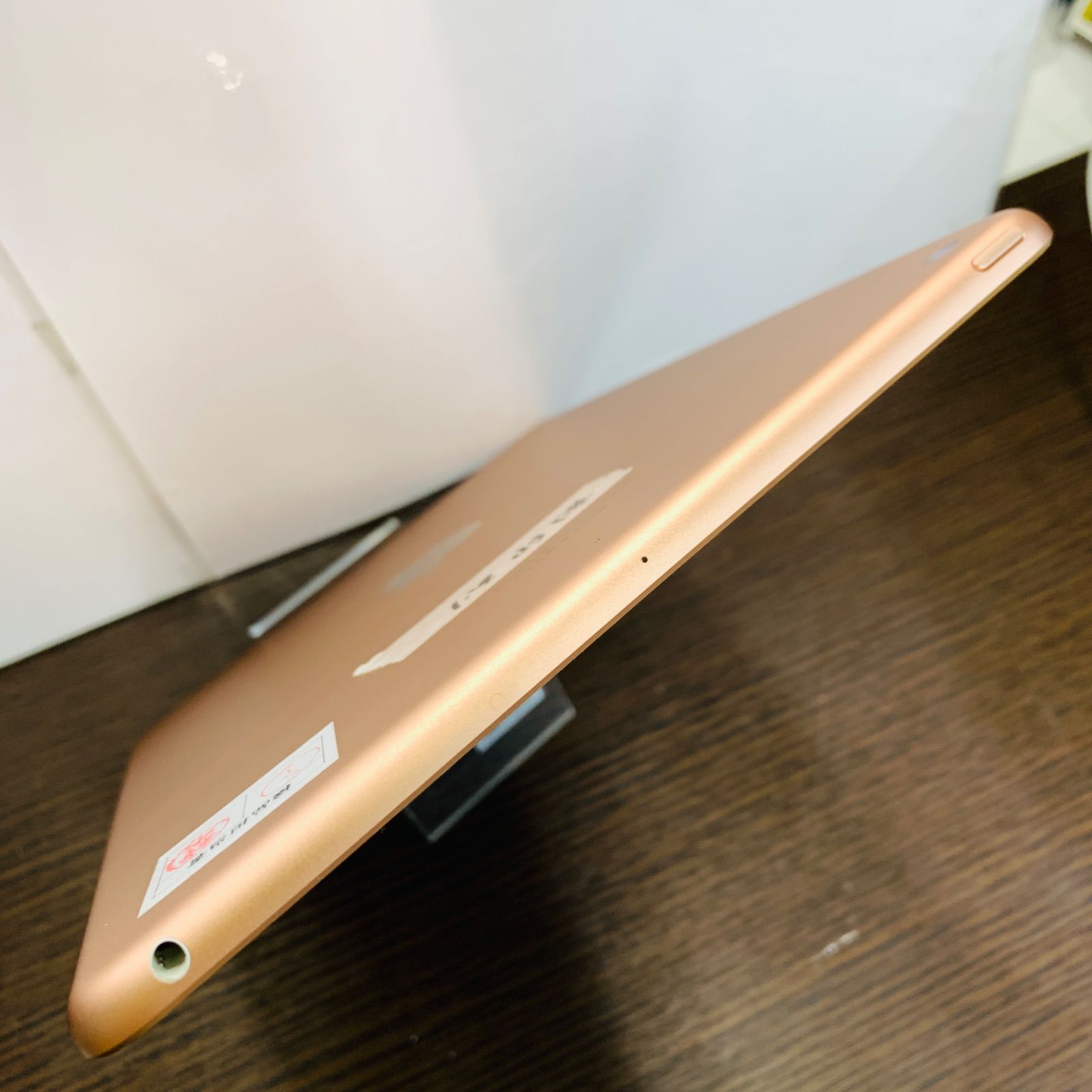 【訳あり】ipad 第6世代 32GB 訳あり品】iPad 第6世代 32GB WiFiモデル 32GB - メルカリ