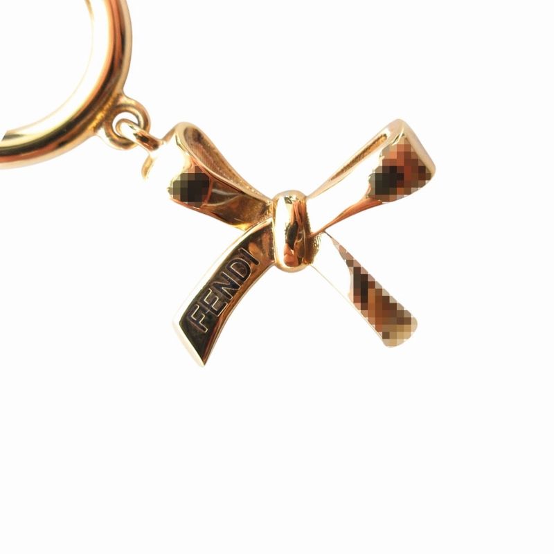 fendi リボンピアス 国内即発】FENDI /FFモチーフ/ピアス (FENDI  