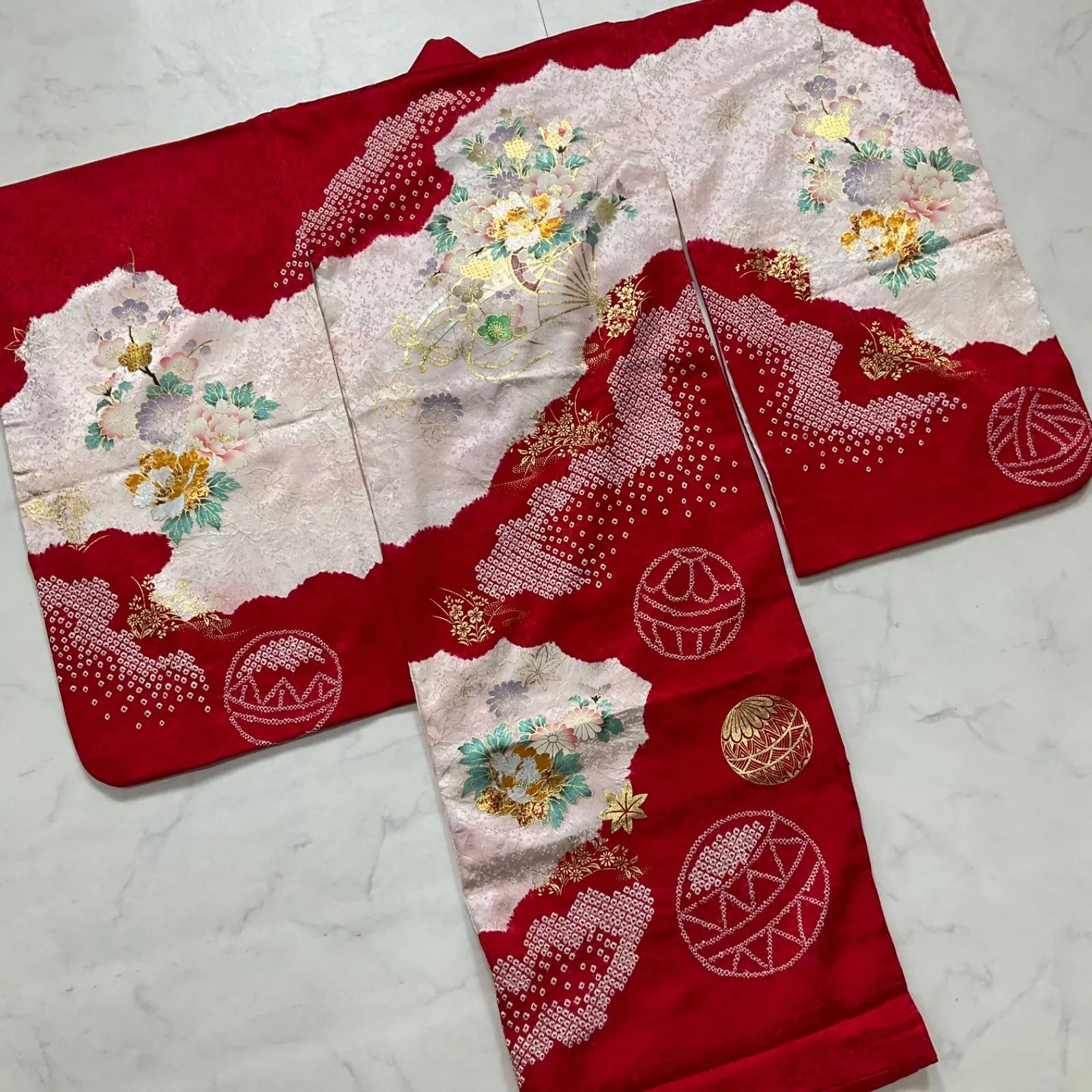 kimono+one◆美品◆3歳くらい用◆紅色◆絞り◆正絹◆子供着物◆七五三◆裄47肩丈97◆七五三お詣り女の子着物こどものひお正月卒業式十三詣り◆G17