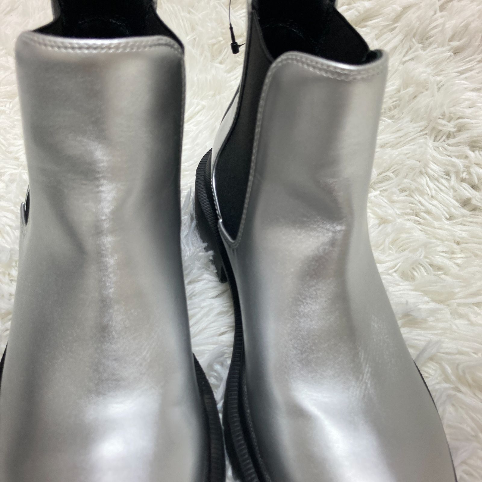 ニコアンド niko and ブーツ シルバー 厚底 サイドゴア - メルカリ