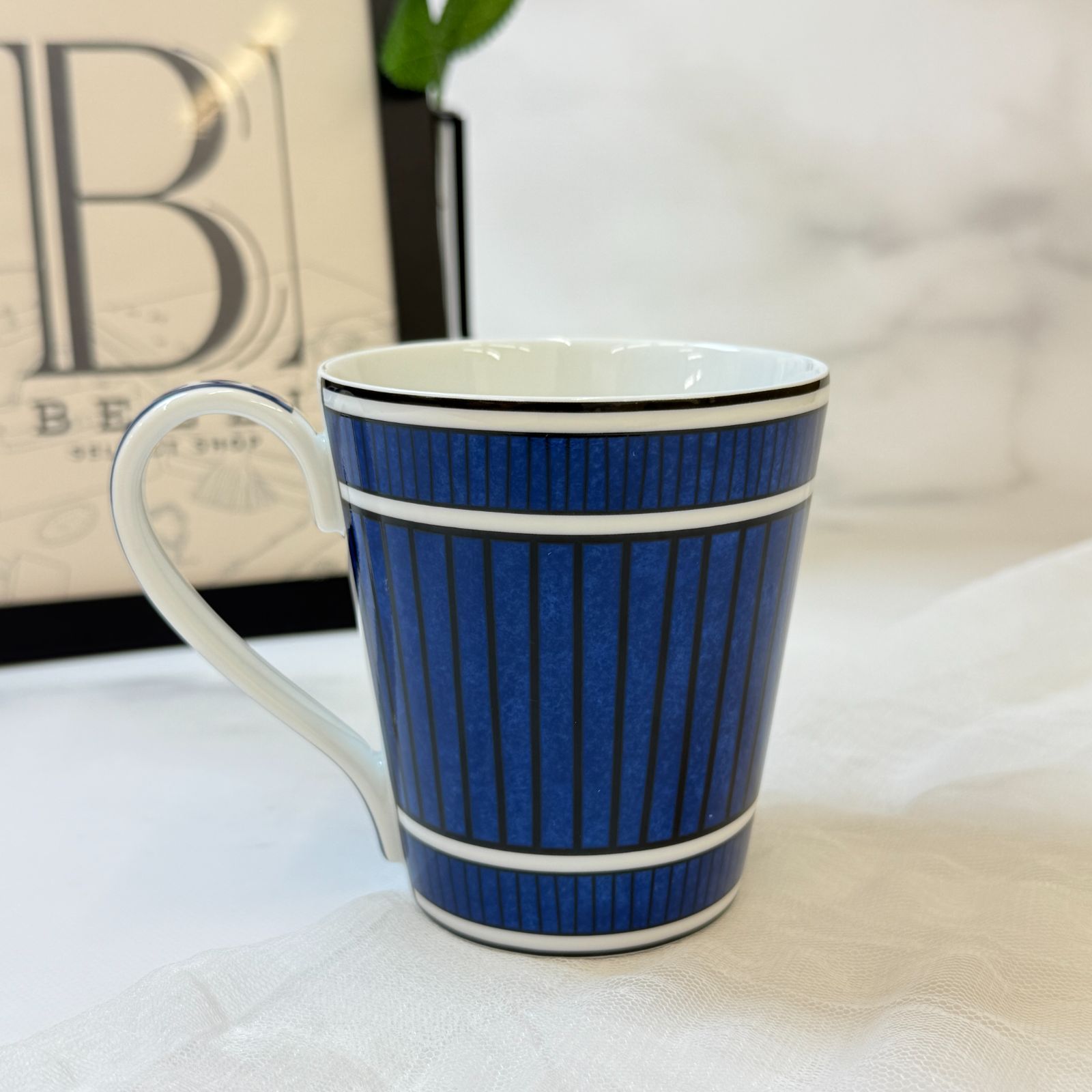 ポーセリン マグカップ