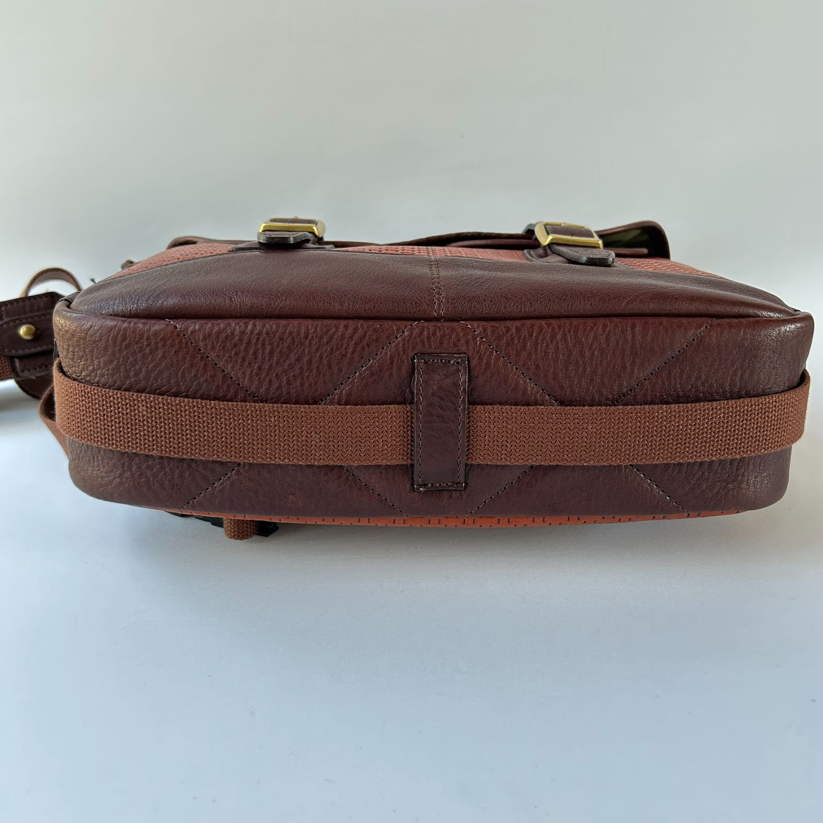 SILVER LAKE CLUB ショルダーバッグ A4 ビク タグ付（極美品）(SILVER