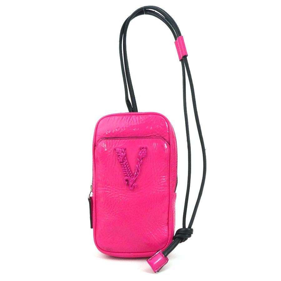 本日限定値下げ！VERSACE レザー　スマホポーチ 本日限定値下げ！VERSACE レザー スマホポーチ - メルカリ