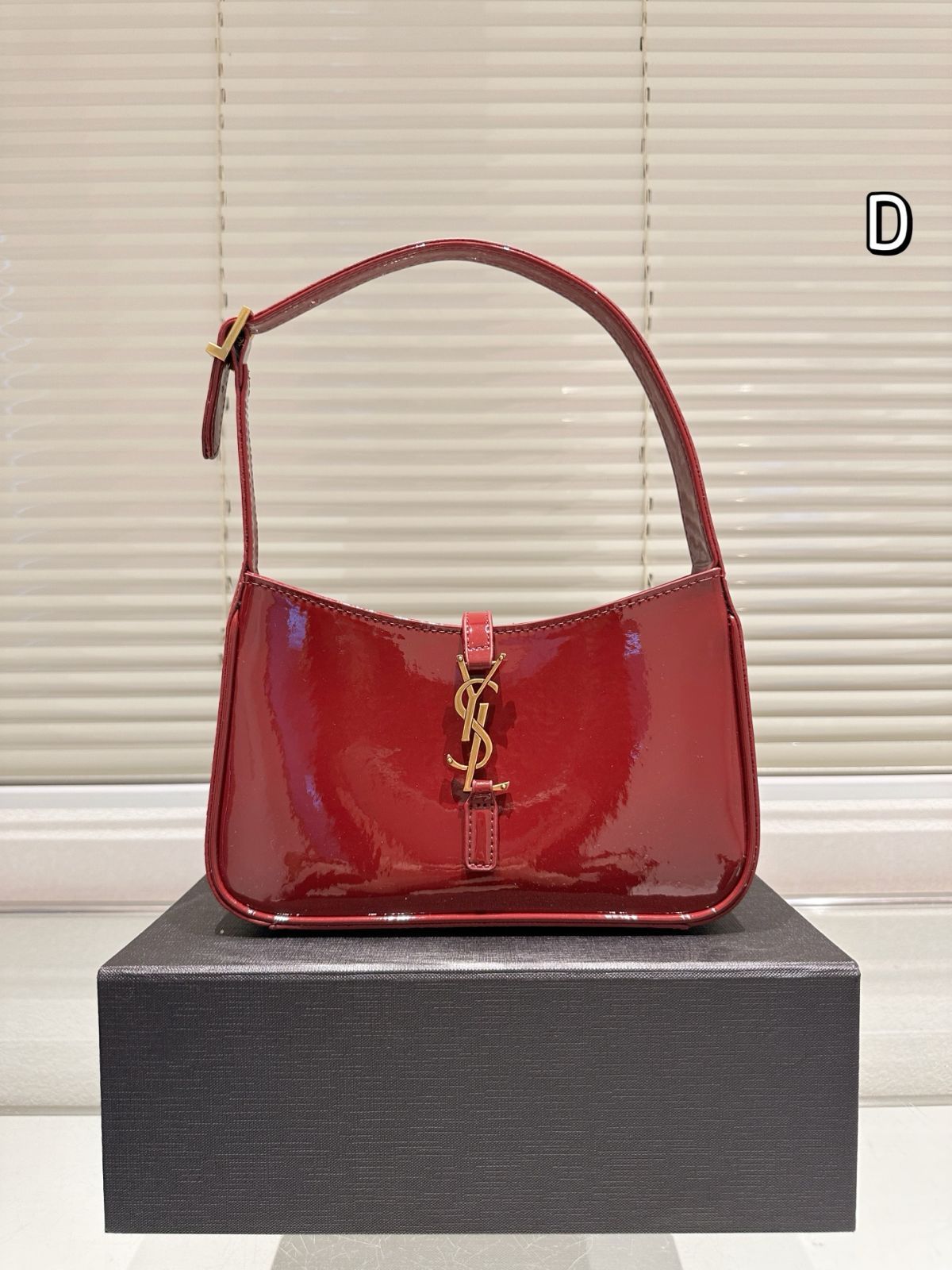 今日 Cute YSL キュートイエスラン スムースレザー アリアンドバッグ-WTO輸入3