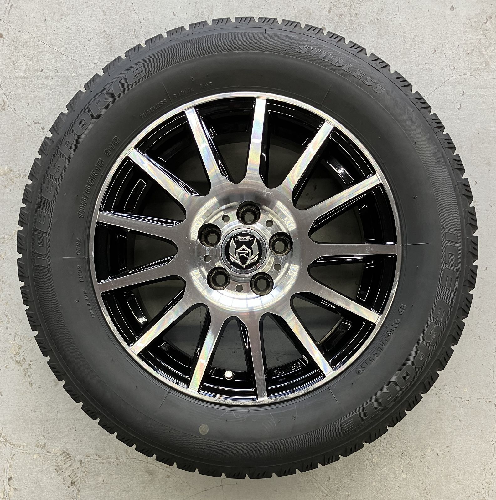 155/65R14 スタッドレス VRX ブリヂストン 深溝 スタッドレスタイヤ ブリヂストン VRX 155/65R14 国産