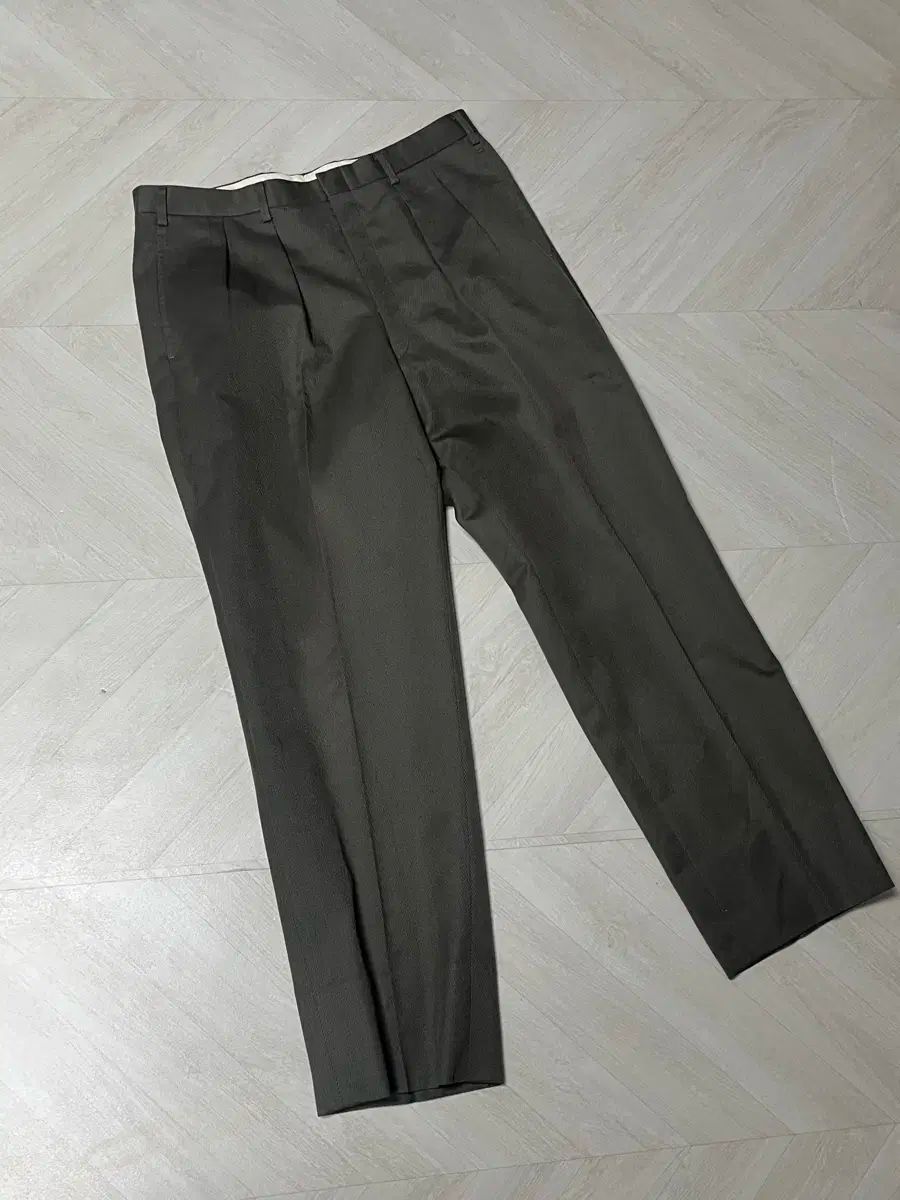 ヴィンテージ BURBERRY バーバリー タック ワイド パンツ 32