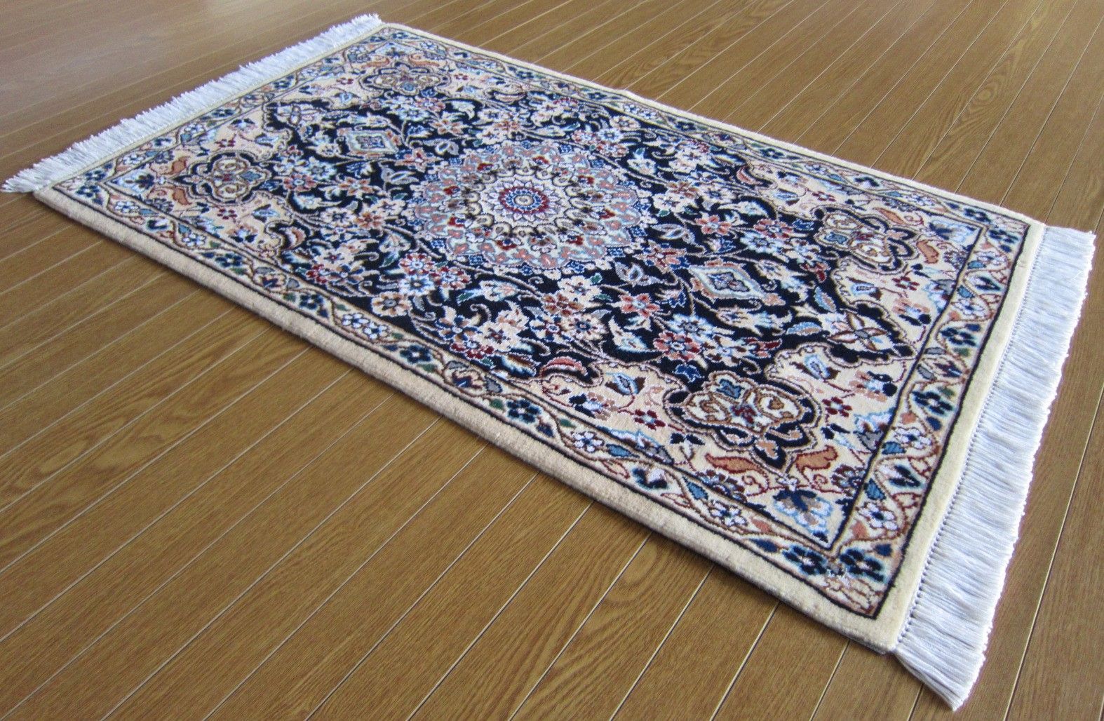 97X60】イラン直輸入☆ナイン産ペルシャ絨毯・カーペット・ラグ 97X60】イラン直輸入☆ナイン産ペルシャ絨毯・カーペット・ラグ