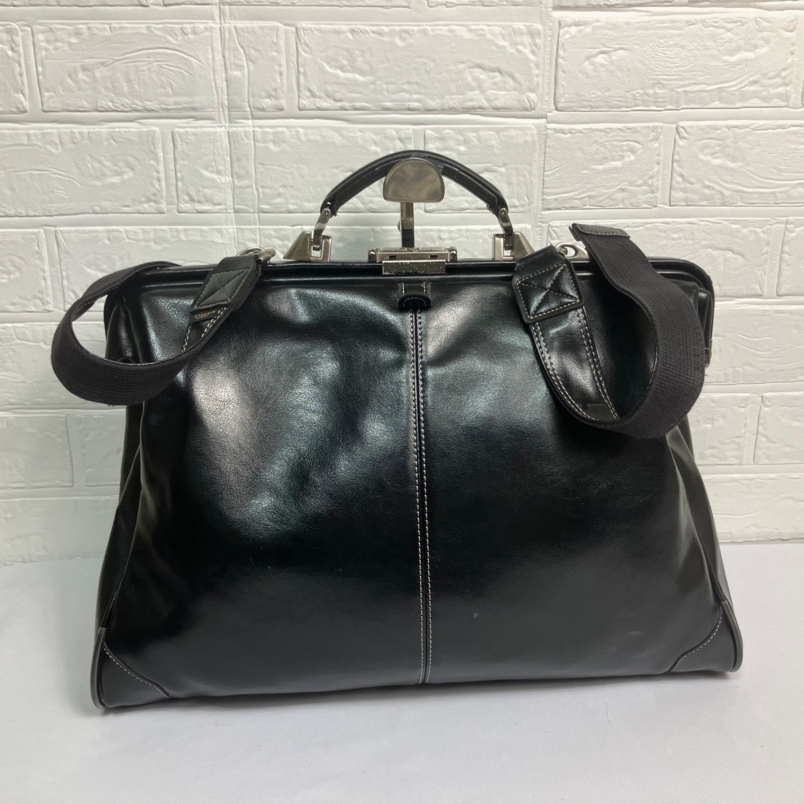 EVERWIN エヴァイン がま口 ビジネスバッグ リュック レザー 本革 ブラック オールレザー 紐の調節 PCカバン 多収納 メンズ レディース ユニセックス 男女兼用 ビジネス お出かけ 日常使い