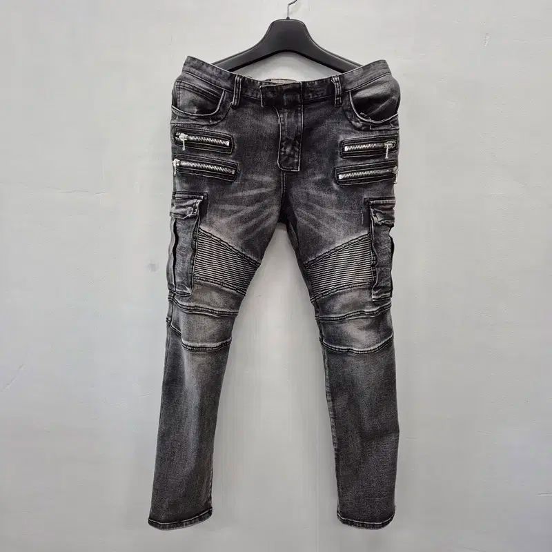 【雷市場（ポンジャン）商品韓国直送】 7005 JMC ジーンズ メンズ 32 ストレッチ バイカーデニム ブランドビル