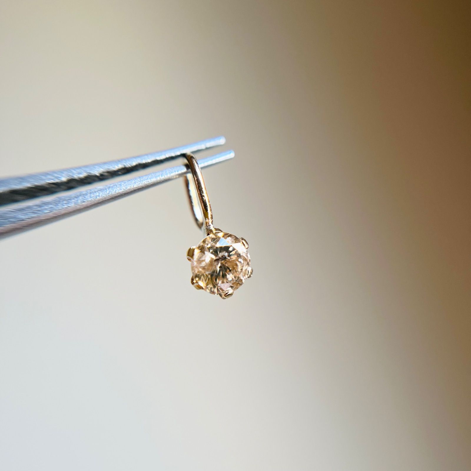 K18YG 天然ダイヤモンド 0.13ct チャーム ペンダントトップ