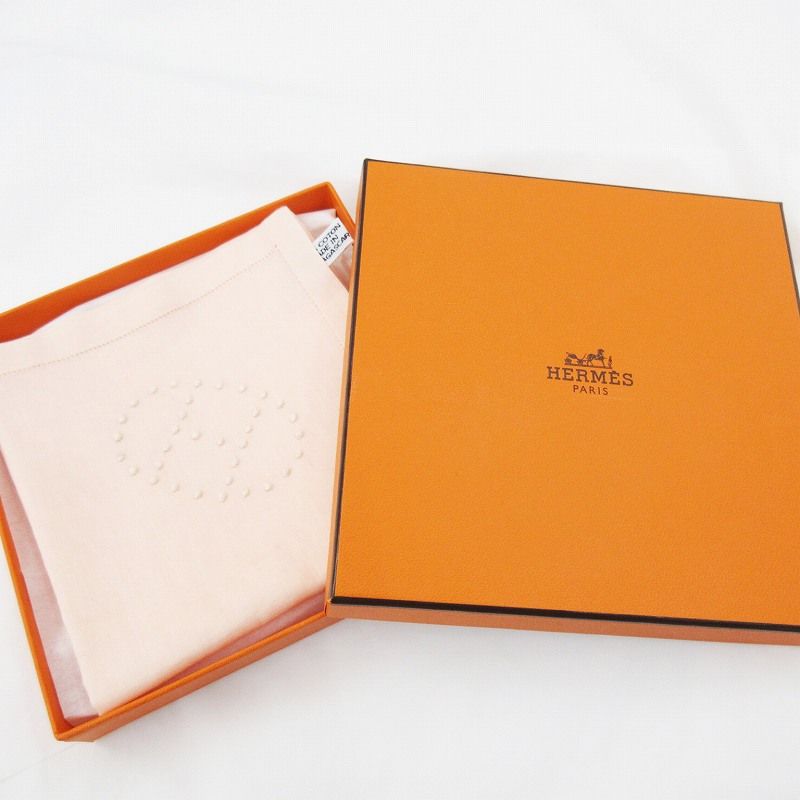 【新品未使用】HERMES エルメス コットン ハンカチ 刺繍 馬 エルメス HERMES ハンカチ ロゴ 刺繍 コットン オレンジ 45cm