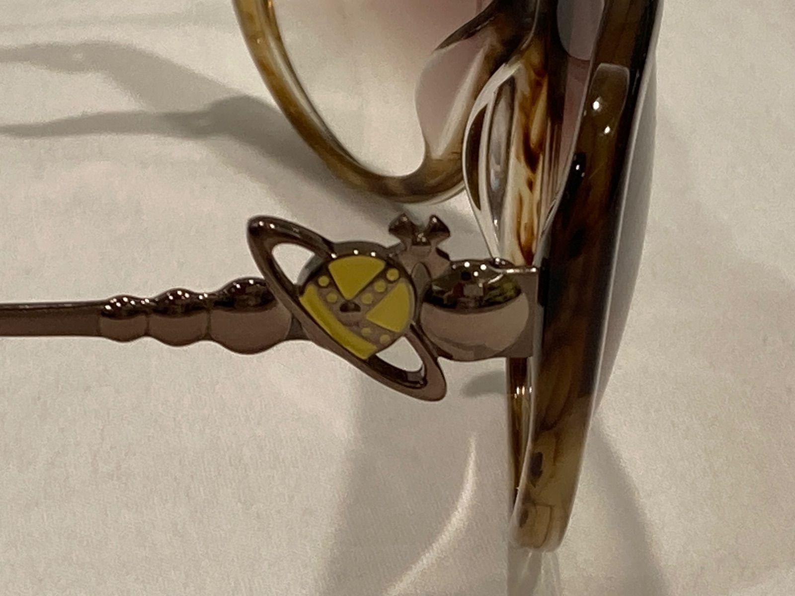 ヴィヴィアンウエストウッドのサングラス Vivienne Westwood ヴィヴィアン ウエストウッド サングラス vw