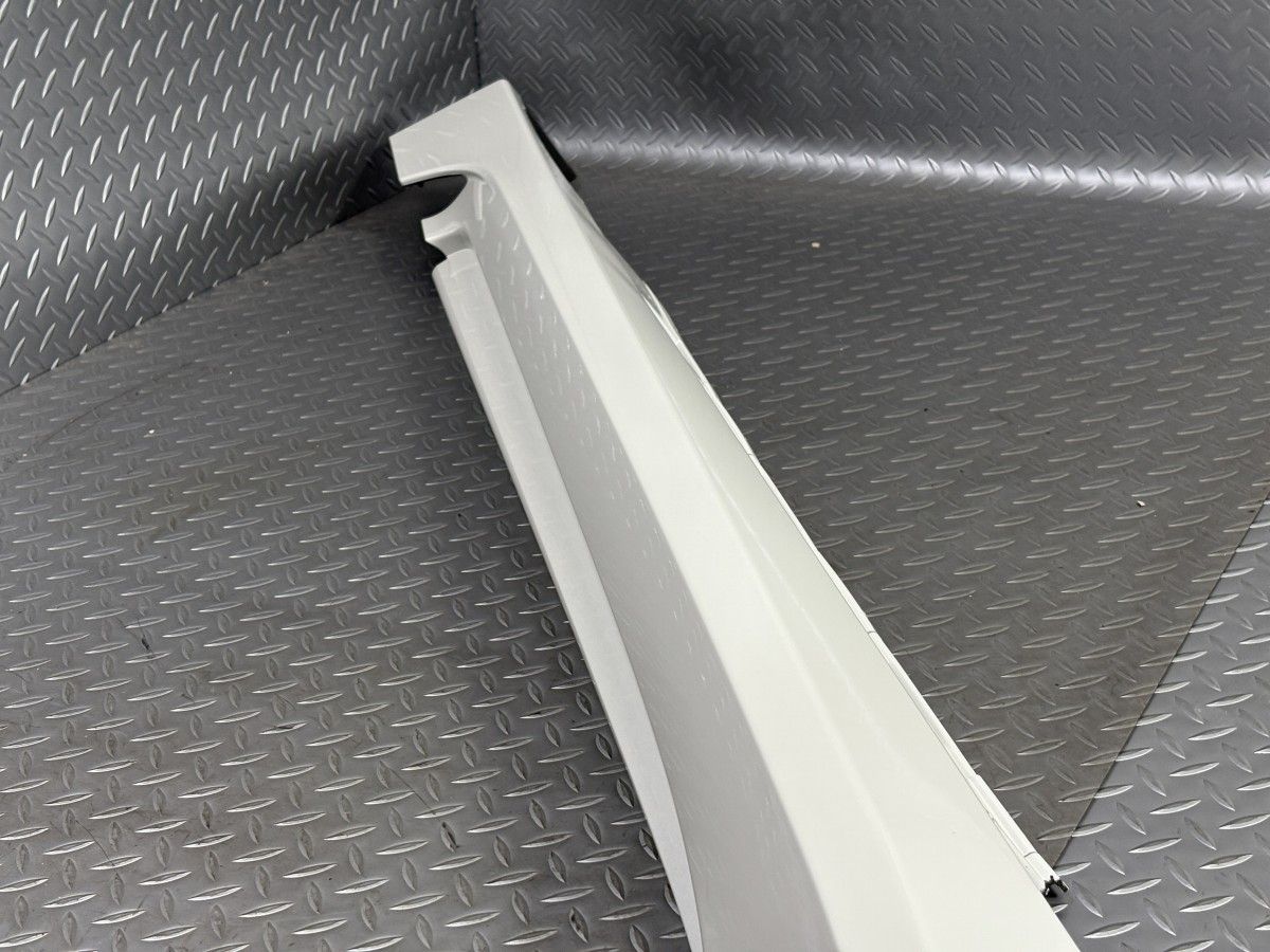 新車外し ZN8トヨタGR86 ZD8スバルBRZ 純正 サイドステップ右 白 K1X クリスタルホワイトパール 品番C190100410 96051CC000 25080019 BRIGHTFACE_UK