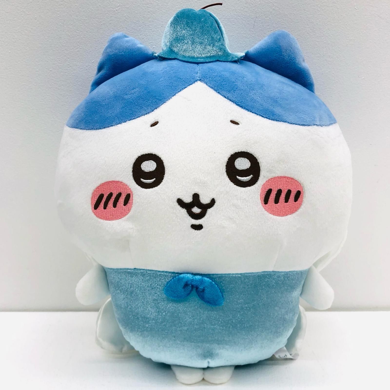 ちいかわ　ぬいぐるみ　おまけ付き【中古】 ちいかわ ぬいぐるみセット おまけ付き - メルカリ