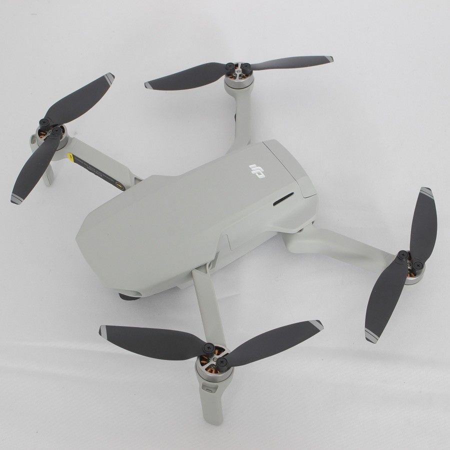 美品】DJI Mavic Mini Fly More combo MAMNIC ドローン マビック ミニ フライ モア コンボ 本体 - メルカリ