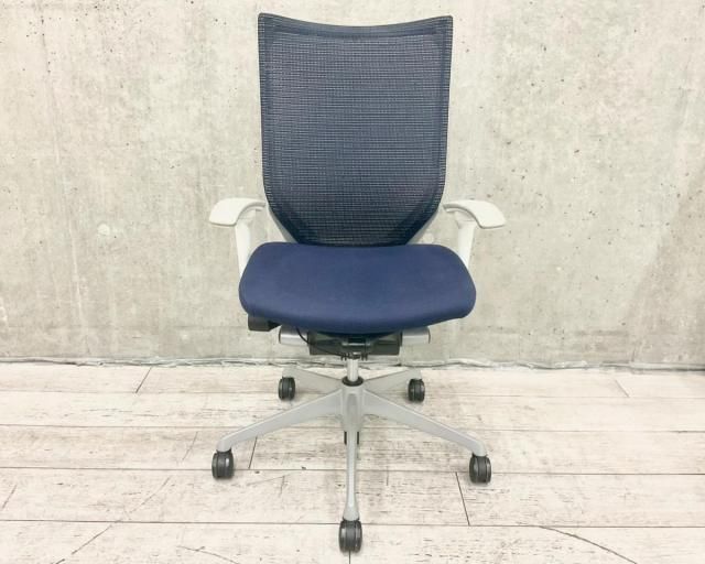 オカムラ okamura