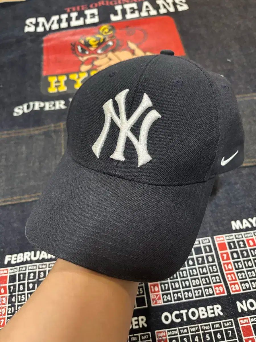 スモール スウッシュ