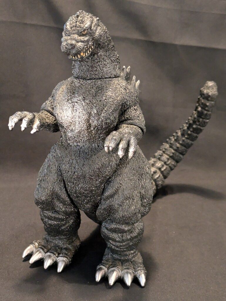 リアルアクション　キングギドラ バンダイ 1994 プラモデル Amazon | プラモデル リアルアクション vsキングギドラ キングギドラ