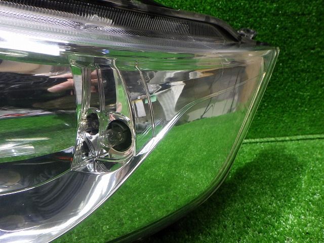 ワゴンR　ステイングレー　ヘッドライト　左右　HID　MH23S　100-59191　ハ　バラスト付き　スズキ　251002031