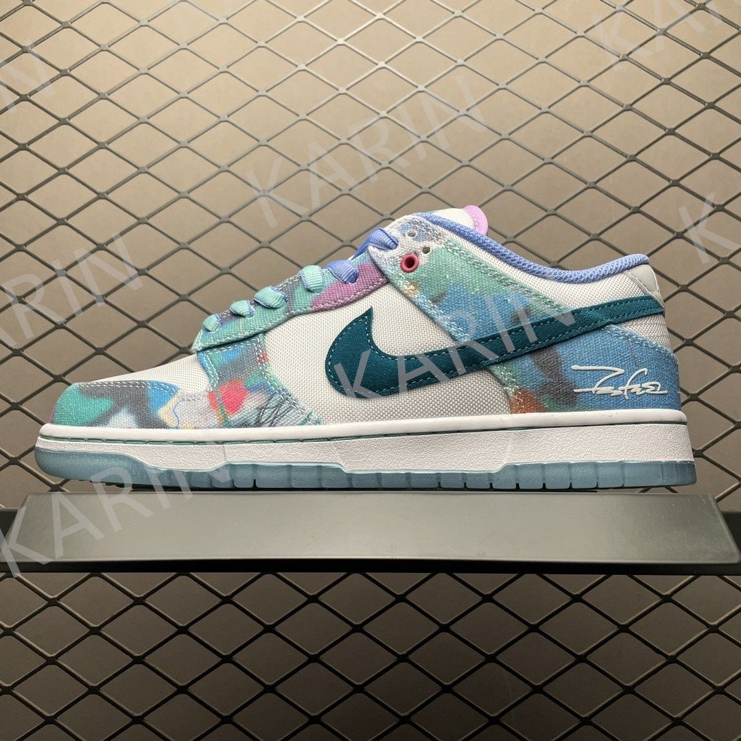 Futura × Nike SB Dunk Low White and Geode Teal フューチュラ × ナイキ SB ダンク ロー