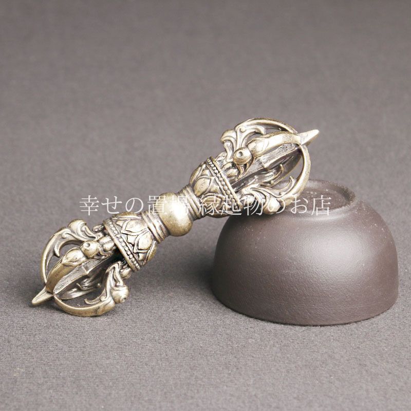 金剛杵降魔杵 法器 チベット密教仏具 銅製品 鎮宅辟邪 開運風 招財置物工芸品 銅製 法器「竜頭降魔杵」金剛杵 鎮宅 辟邪 開運 風水 招財 置物