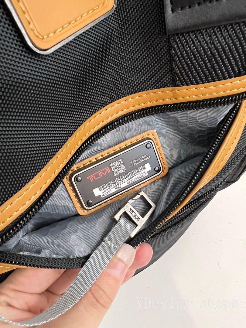 新品 TUMI ビジネスリュック コンパクト 多機能 2223681