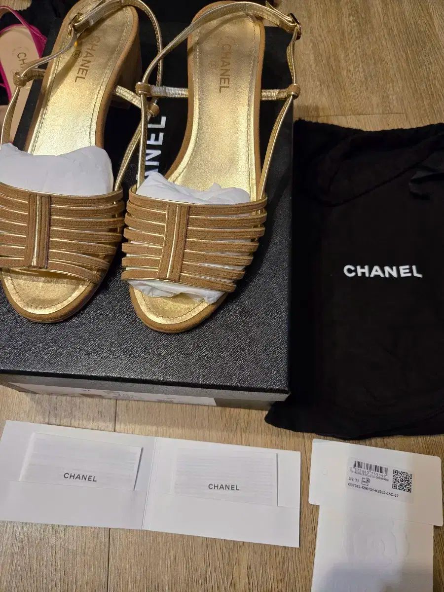 CHANEL シャネル サンダル 非常に良好な状態 Vibram ビブラム