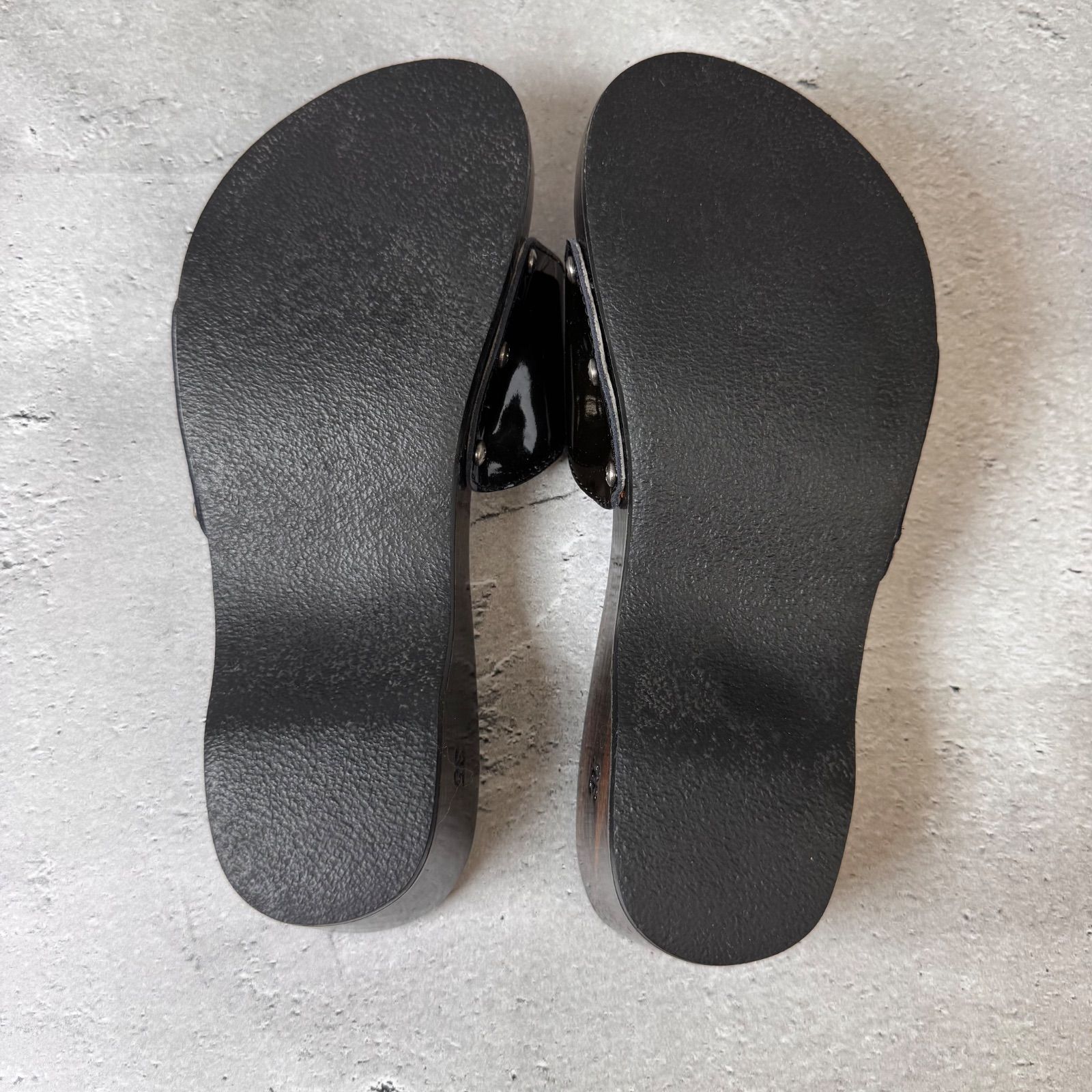 Bランク CHANEL ココマーク サンダル ミュール フラットサンダル ウッド調 バックル ブラック 35 17EL WWW_MORNINGWALKER_COM