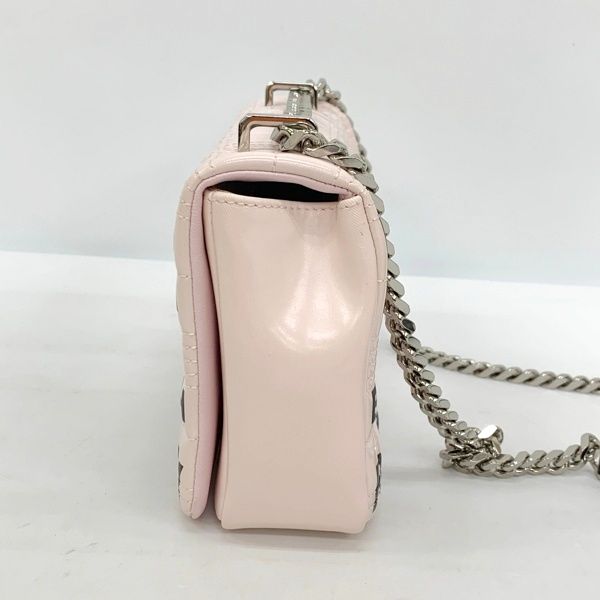 Burberry スモール ホースフェリープリントキルティングローラ Burberry スモール ホースフェリープリントキルティングローラ
