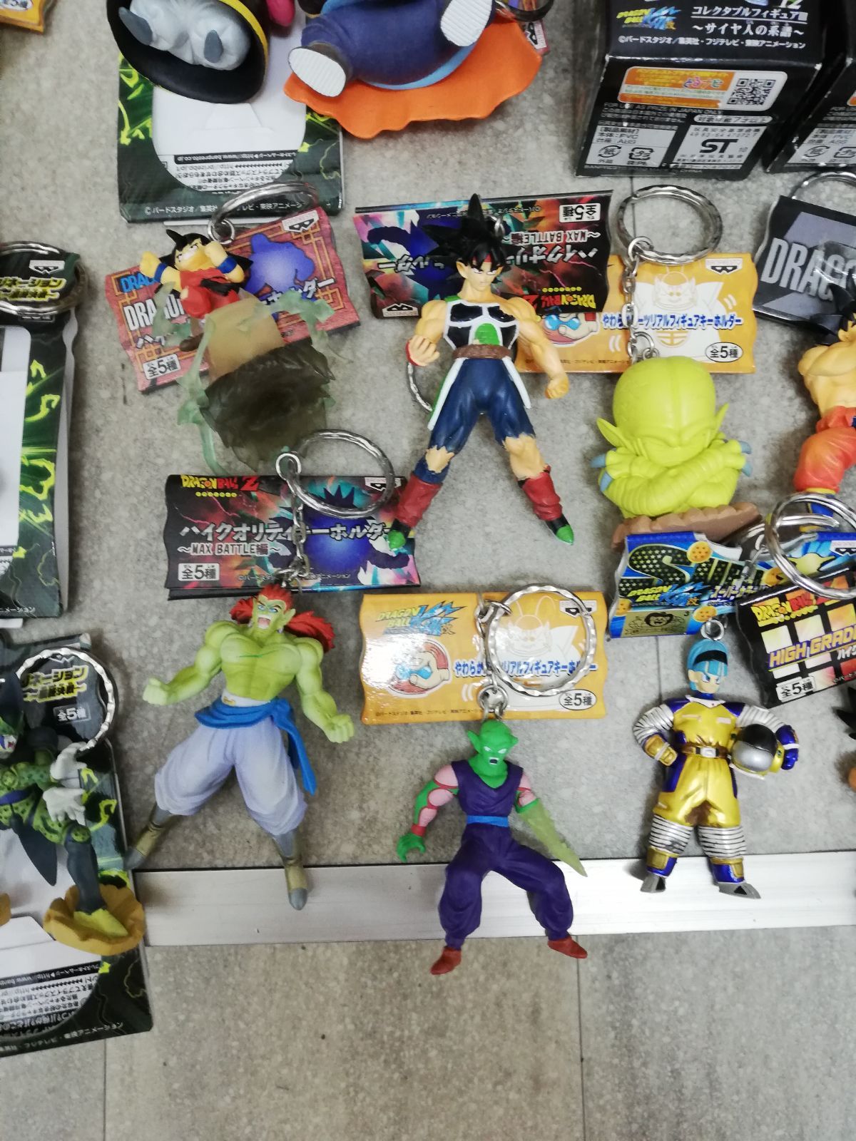 ドラゴンボール フィギュア キーホルダー - メルカリ