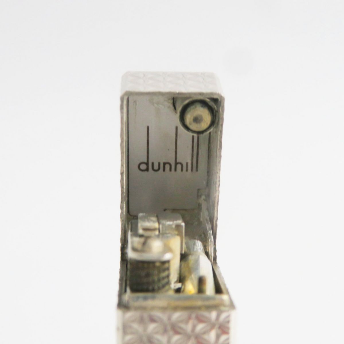 良品○dunhill ダンヒル 総柄 ローラー式 ガスライター ロゴ刻印入り シルバー スイス製 着火確認済み メンズ/レディースおすすめ◎ -  メルカリ
