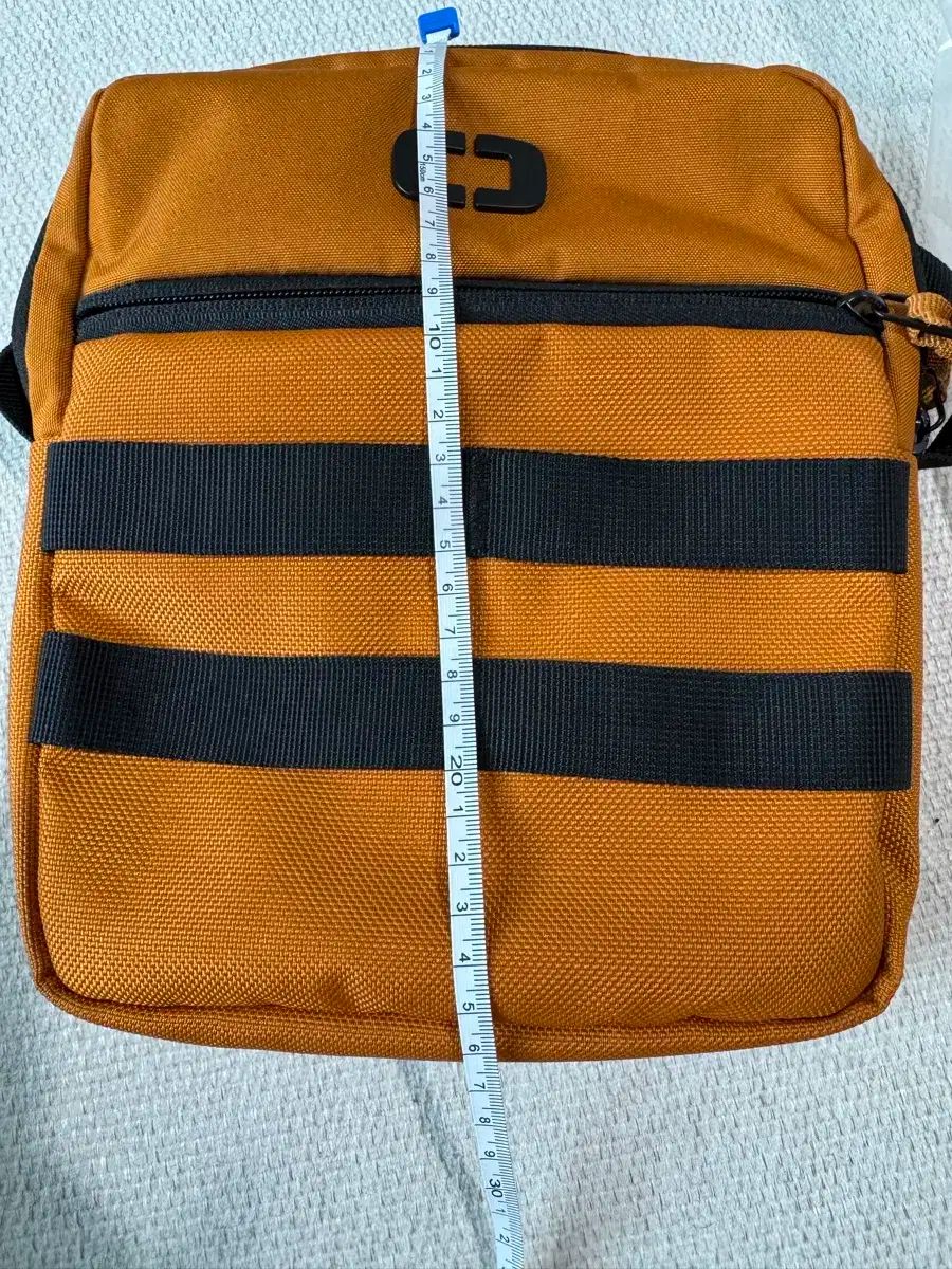 OGIO 軽量キャディバッグ 青と黄色 OGIO 軽量キャディバッグ 青と黄色