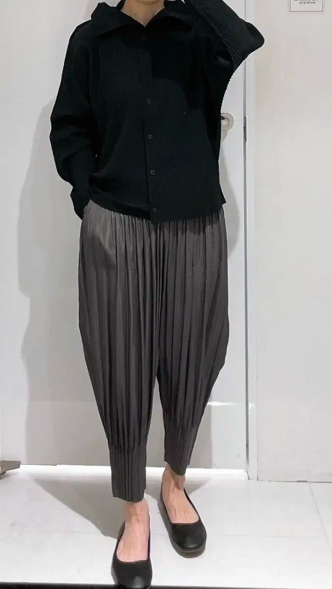 PLEATS PLEASE 変形パンツ ４ プリーツプリーズ イッセイミヤケ PLEATS PLEASE ISSEY MIYAKE / プリーツプリーズイッセイミヤケ