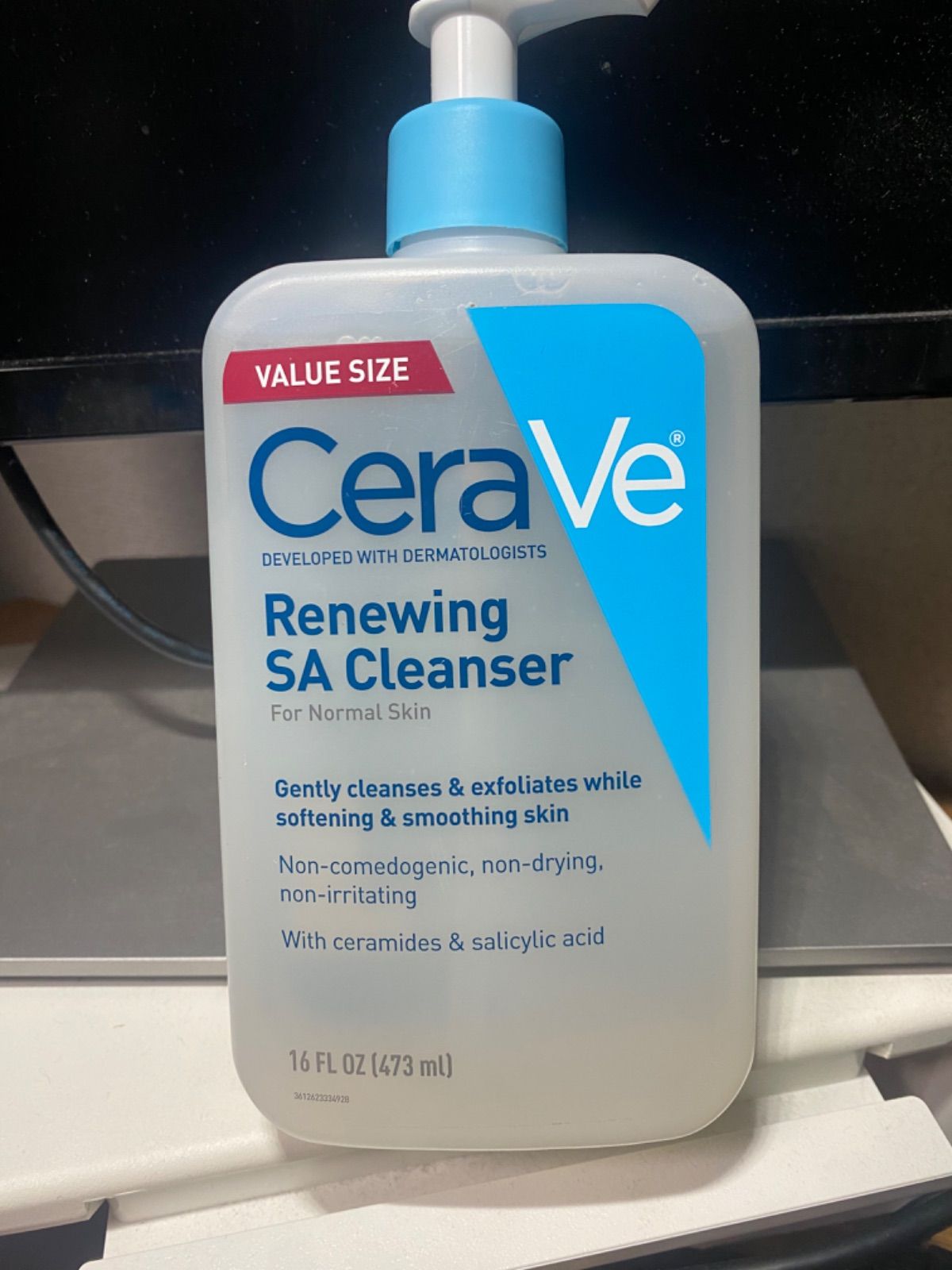 匿名配送】 CeraVe Renewing SA Cleanser 473ml - メルカリ