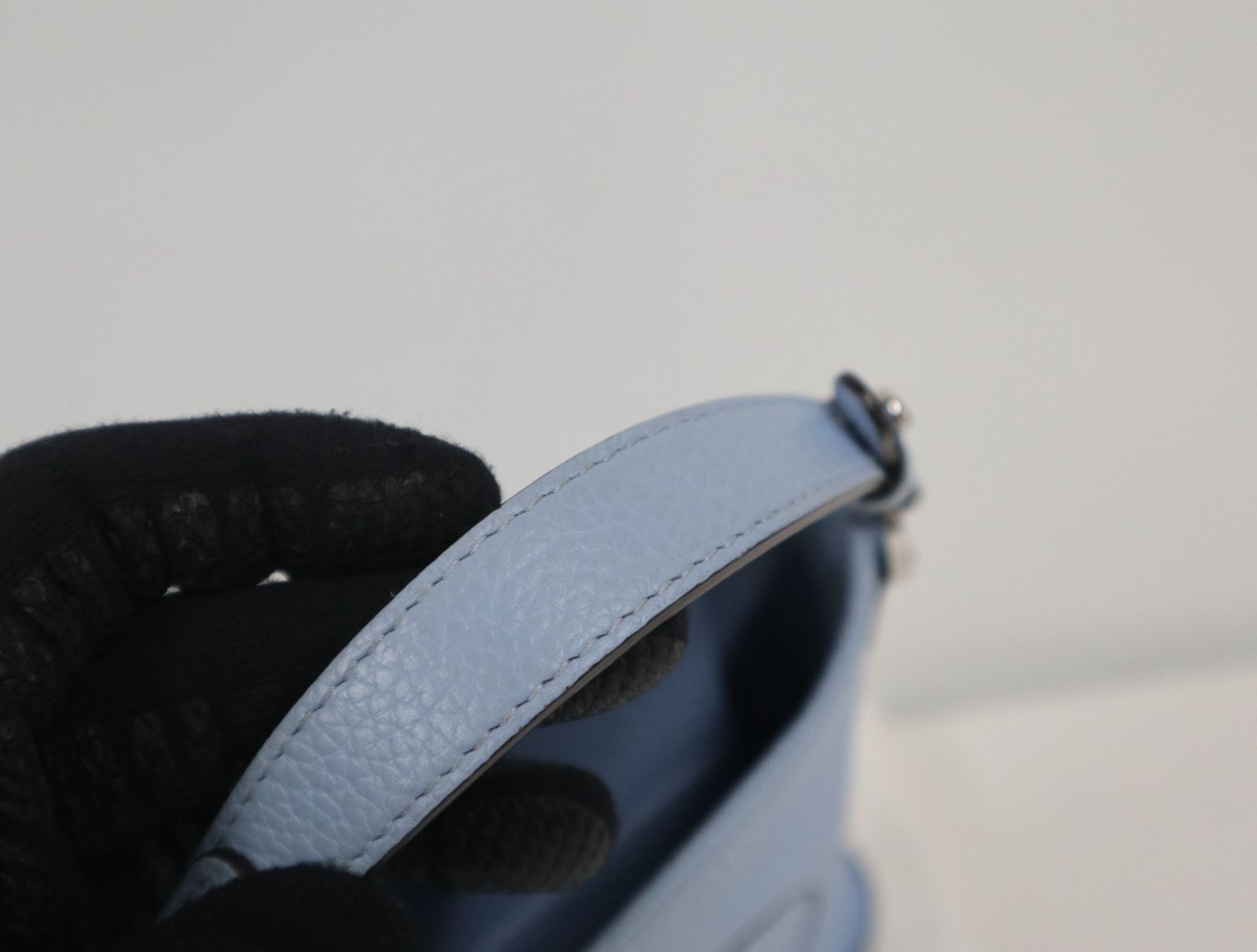 デルヴォー Delvaux Pin Toy パン トイ トリヨンソフトレザー ブルー AA0608AQY045HPA 美品 ハンドバッグ ショルダーバッグ DELVAUX（デルヴォー） Delvaux Pin Toy パン トイ トリヨンソフト