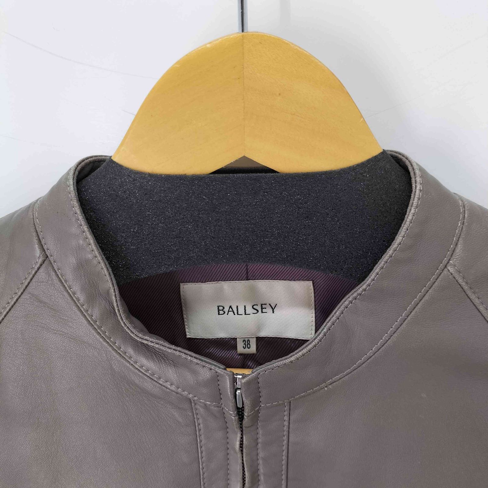 ボールジー BALLSEY ラムレザーノーカラージャケット レディース