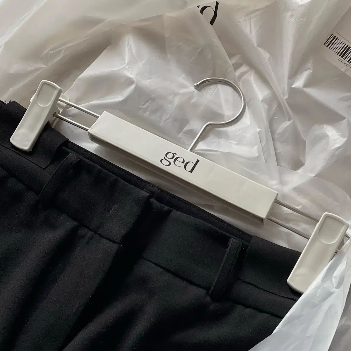 パンツ S