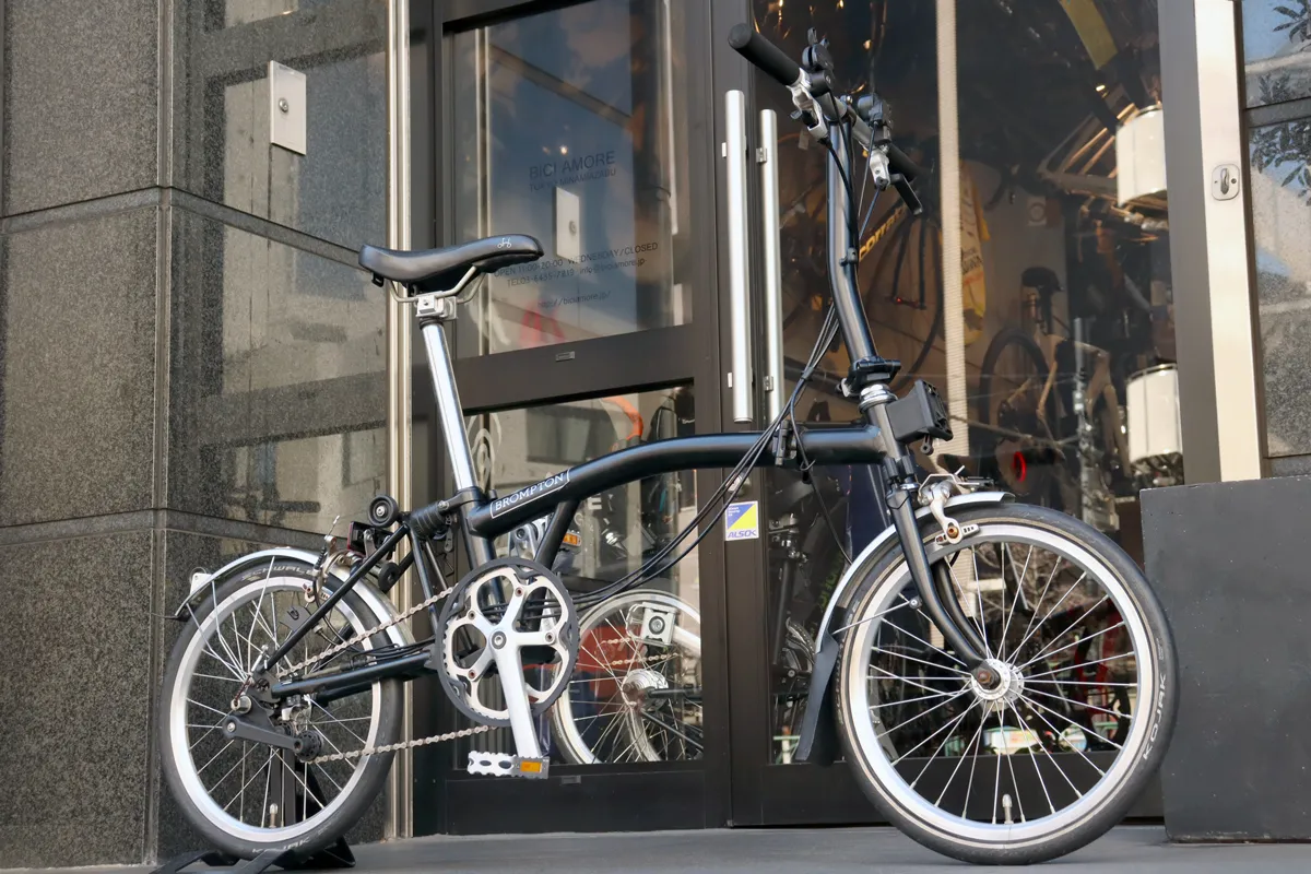 ブロンプトン BROMPTON S6L 2016モデル ブラック 折り畳み 小径車 