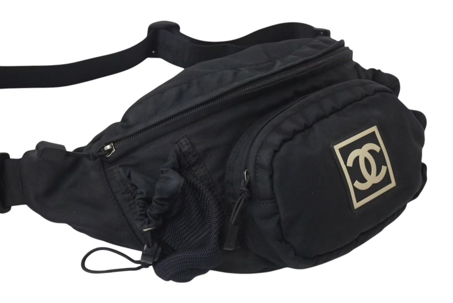 CHANEL シャネル
