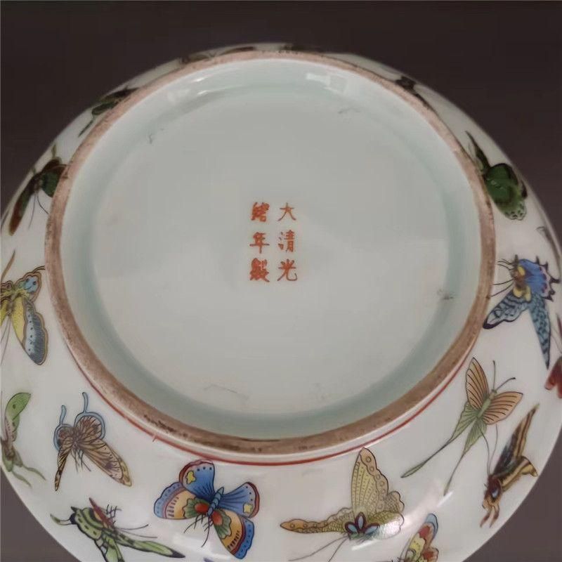 大清光緒年パステル蝶紋盤 景徳鎮 陶磁器 装飾品 工芸品 美術品