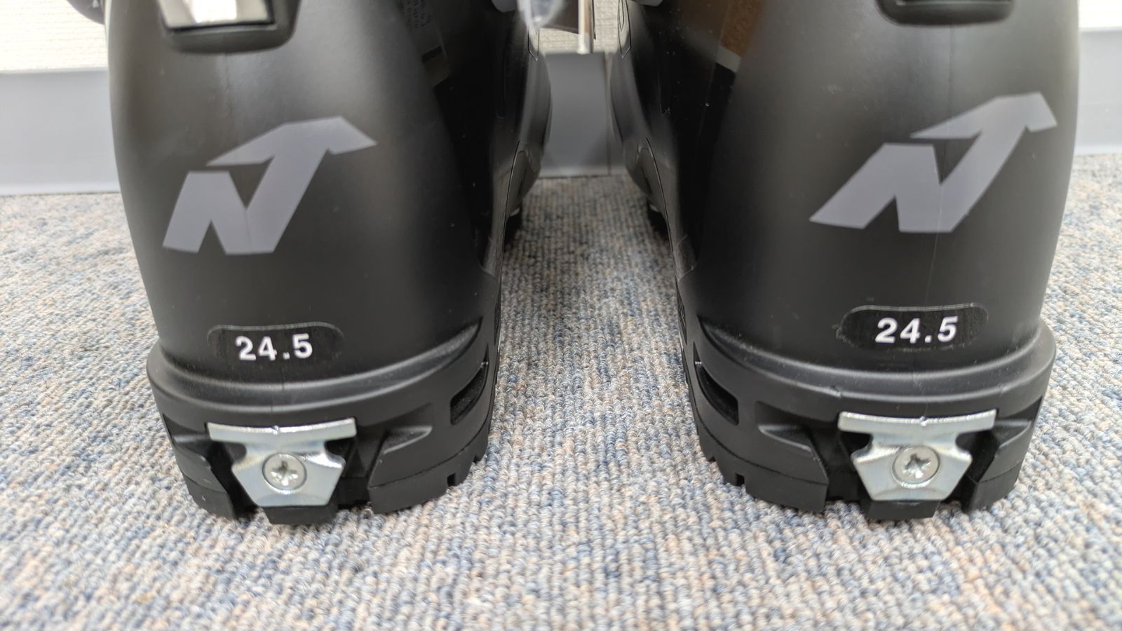 値下げしました 【新品 未使用品】NORDICA・ノルディカ スキーブーツ