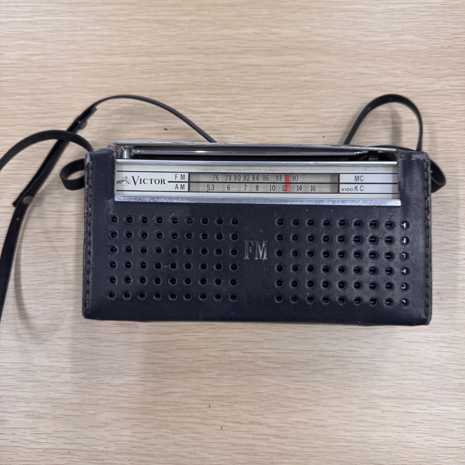 ビンテージビクター　FM.AM 2バンド　 トランジスタラジオ FTー264 VICTORビクター FM AM 2バンド トランジスタラジオ 9F-251 1960