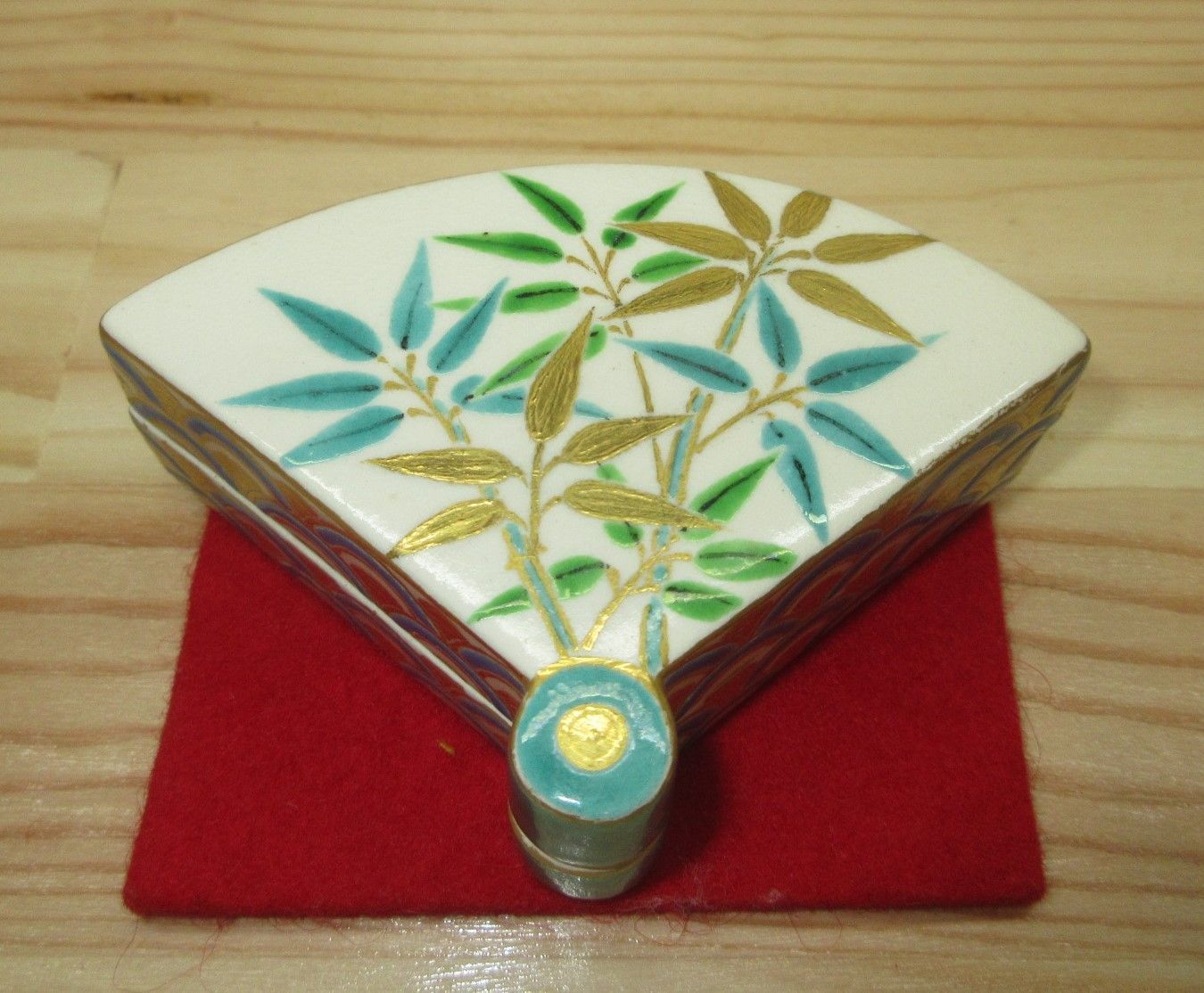 逢絢亭 茶道具 香合 京焼 扇面香合 竹の図 手塚石雲 共箱入り